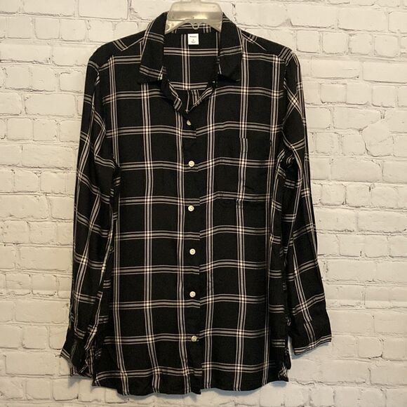 Old Navy long sleeve top button up size small - Picture 1 of 3